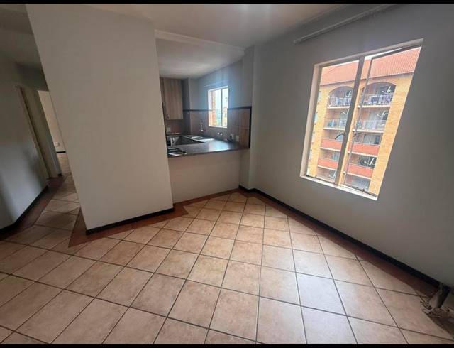 2 BEDROOM PROPERTY TO RENT IN DIE HOEWES